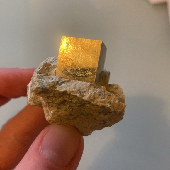 🌟 Naturally Occurring Pyrite Cube Specimen on Matrix - Rare! - Picture 2 of 8